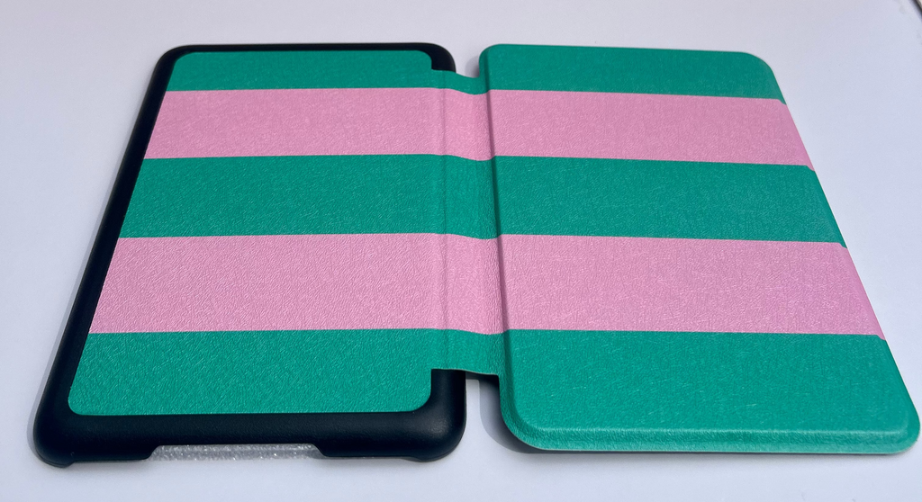 Pink Goes Good With Green Kindle Case